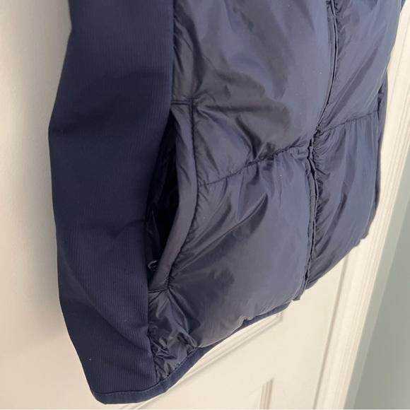 Fabletics Elliot Packable Puffer Vest - Picture 10 of 15
